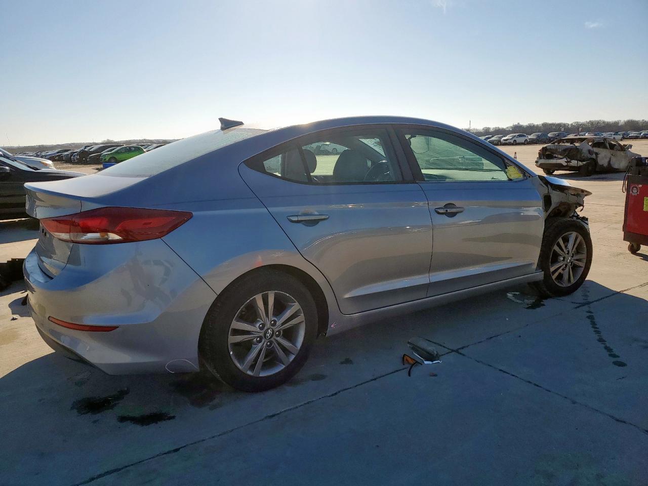 2017 Hyundai Elantra VIN 5NPD84LF0HH013041 Copart auction photo, front end / minor dent/scratches damage thumbnail 3