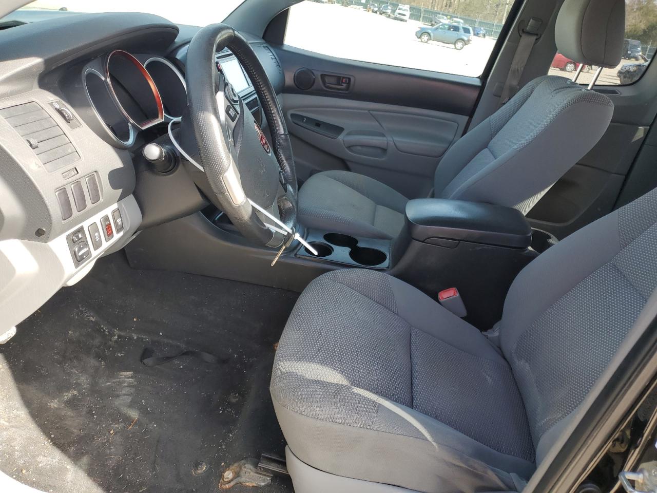 2015 Toyota Tacoma VIN 5TFUX4EN1FX030455 Copart auction photo, front end damage thumbnail 7