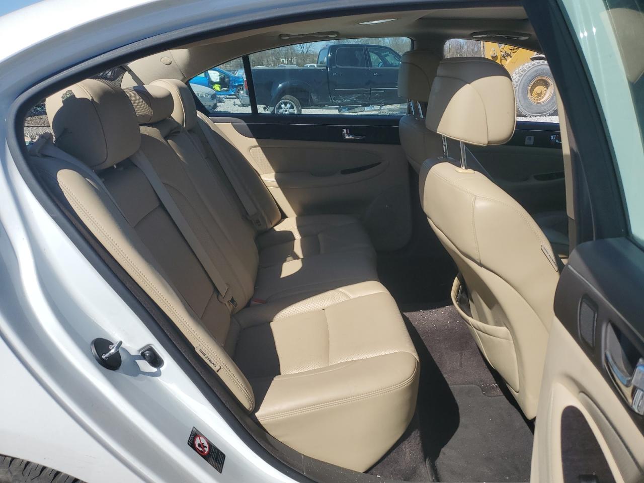 2011 Hyundai Genesis VIN KMHGC4DF2BU138559 Copart auction photo, all over damage thumbnail 10