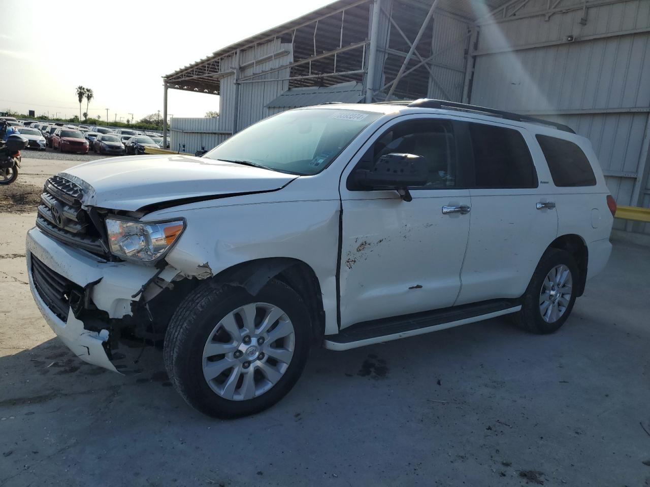 2015 Toyota Sequoia VIN 5TDYY5G16FS056098