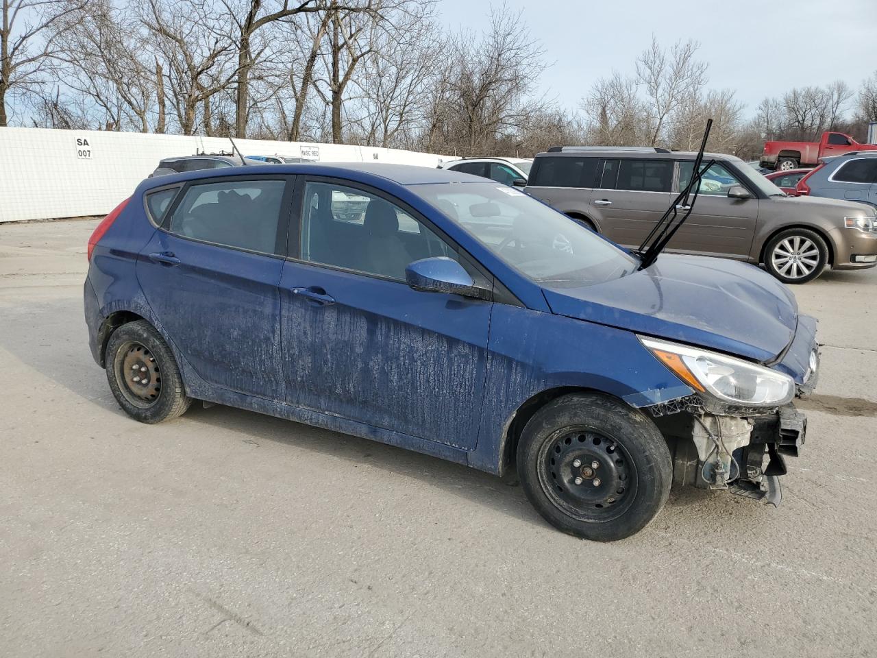 2015 Hyundai Accent VIN KMHCT5AE4FU213932 Copart auction photo, front end damage thumbnail 4