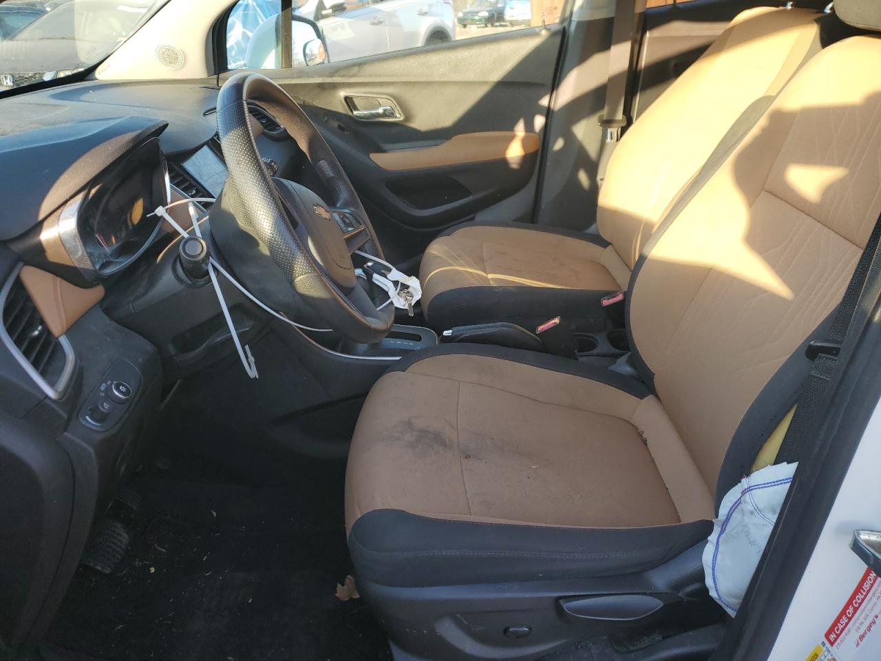 2020 Chevrolet Trax VIN 3GNCJLSB9LL210783 Copart auction photo, front end / minor dent/scratches damage thumbnail 7