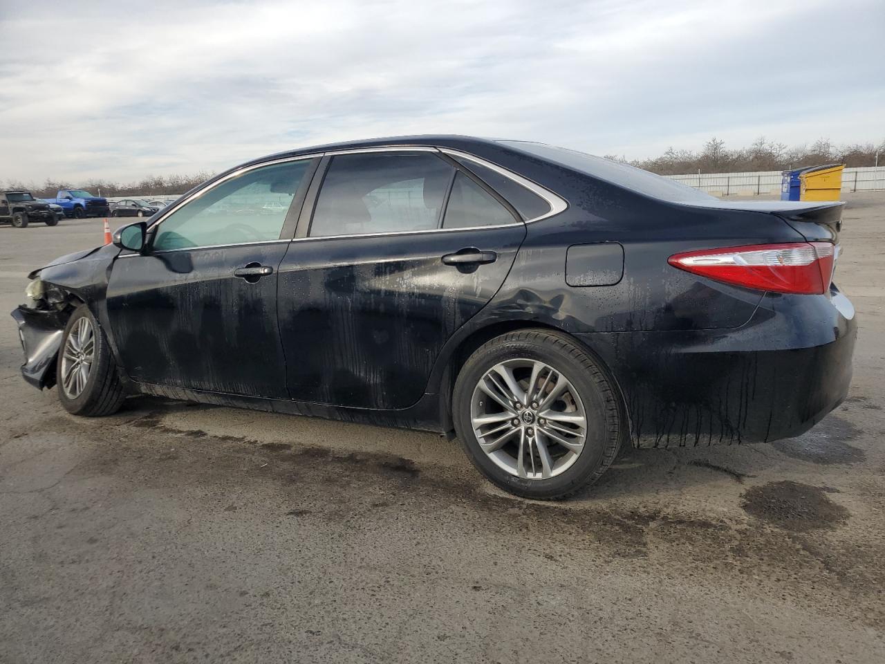 2015 Toyota Camry VIN 4T1BF1FK0FU084100 Copart auction photo, front end damage thumbnail 2