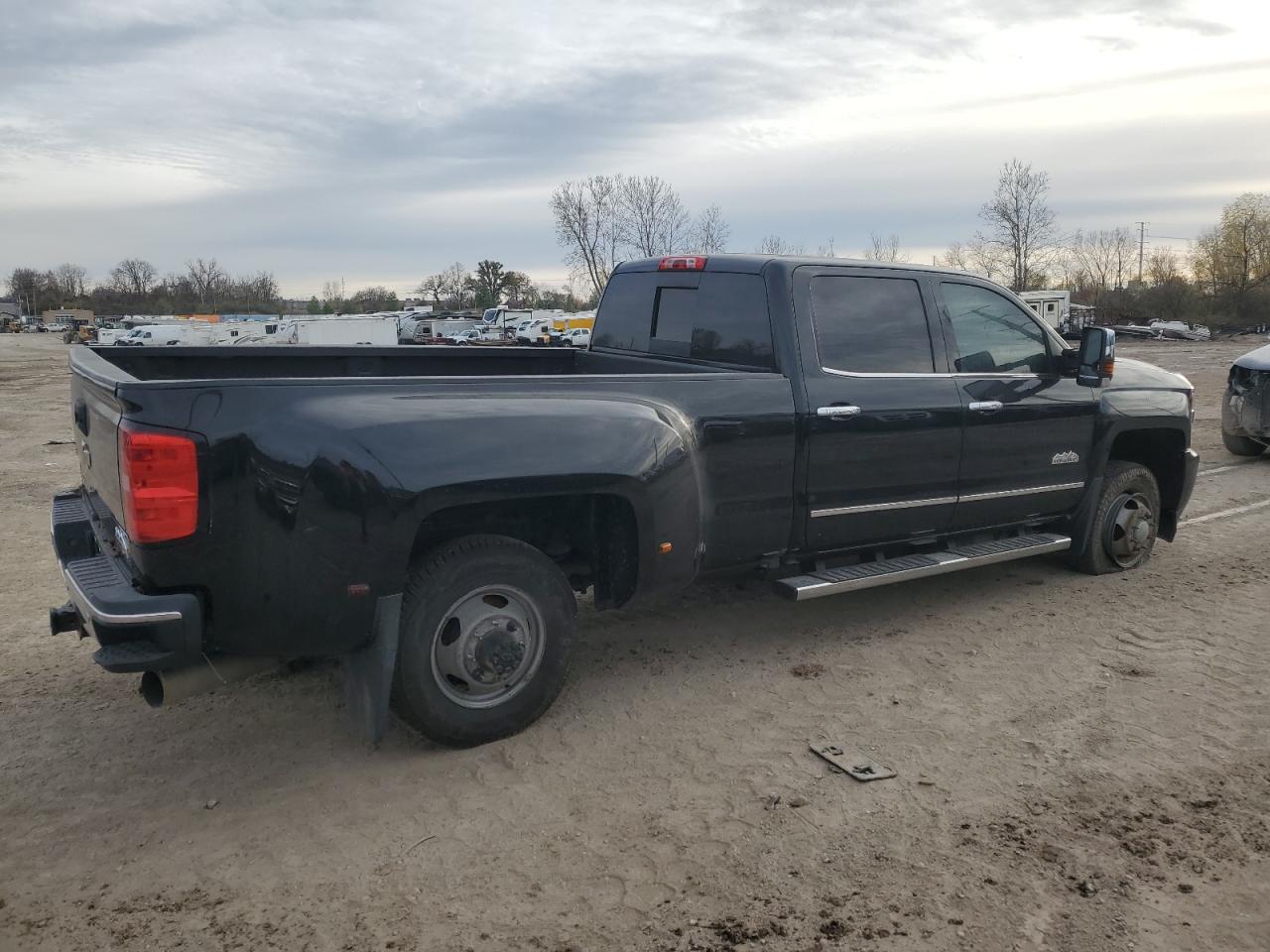 2016 Chevrolet Silverado VIN 1GC4K1E85GF243925 Copart auction photo, water/flood damage thumbnail 3