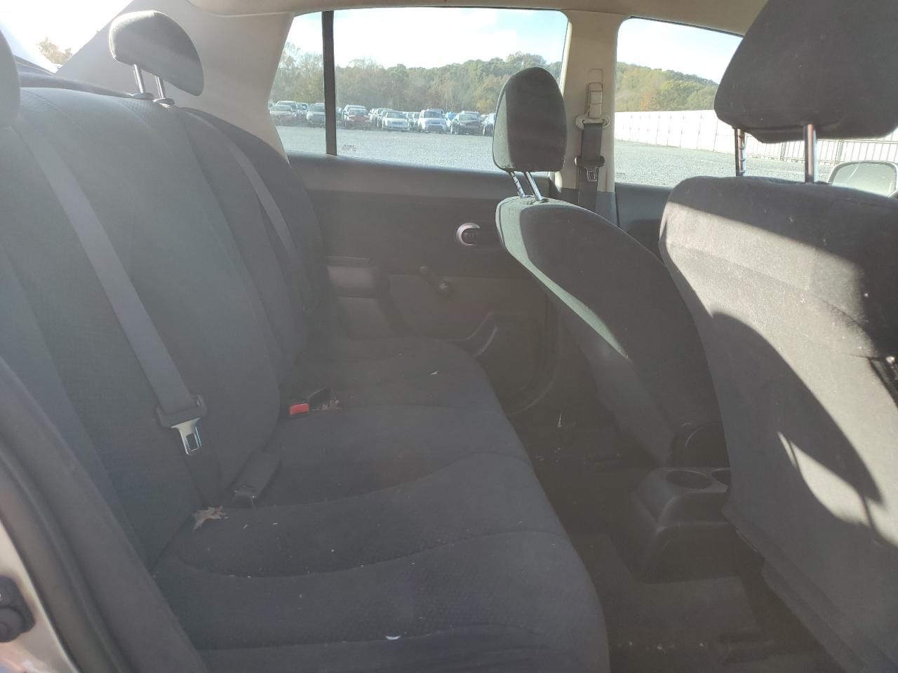 2011 Nissan Versa VIN 3N1BC1AP6BL413485 Copart auction photo, all over damage thumbnail 10