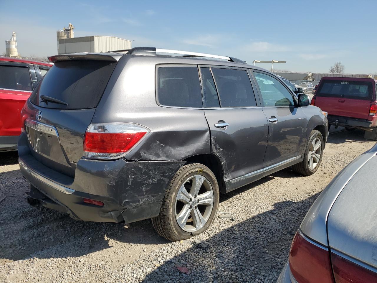 2012 Toyota Highlander VIN 5TDDK3EHXCS155216 Copart auction photo, rear end / side damage thumbnail 3