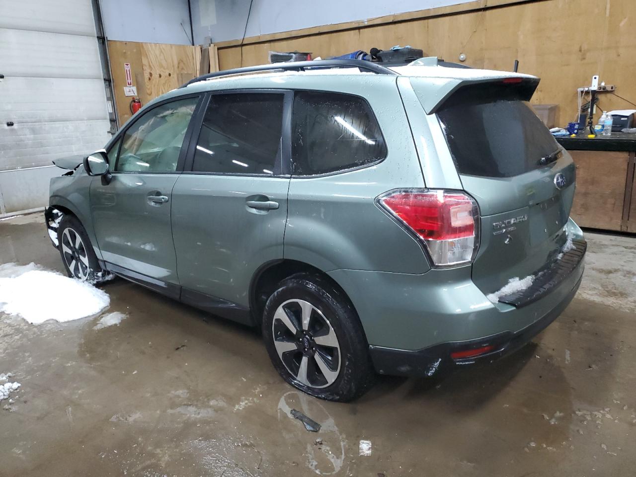 2017 Subaru Forester VIN JF2SJAGC7HH568059 Copart auction photo, front end / minor dent/scratches damage thumbnail 2