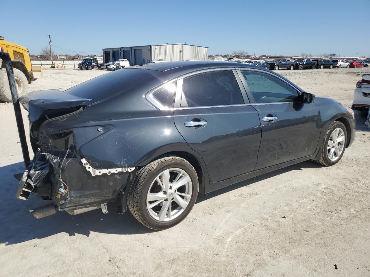 2015 Nissan Altima VIN 1N4AL3AP2FC191779 Copart auction photo, rear end damage thumbnail 3