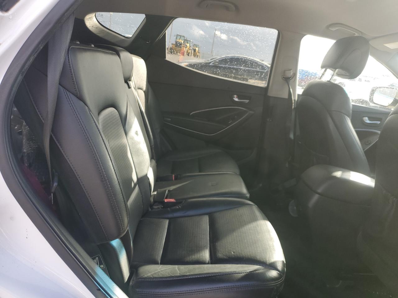 2013 Hyundai Santa Fe VIN 5XYZUDLA4DG086582 Copart auction photo, rear end / undercarriage damage thumbnail 11