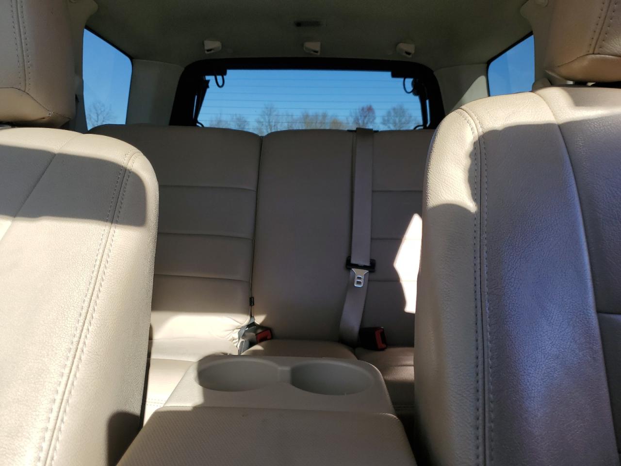 2011 Ford Escape VIN 1FMCU9DGXBKA30896 Copart auction photo, front end / minor dent/scratches damage thumbnail 10