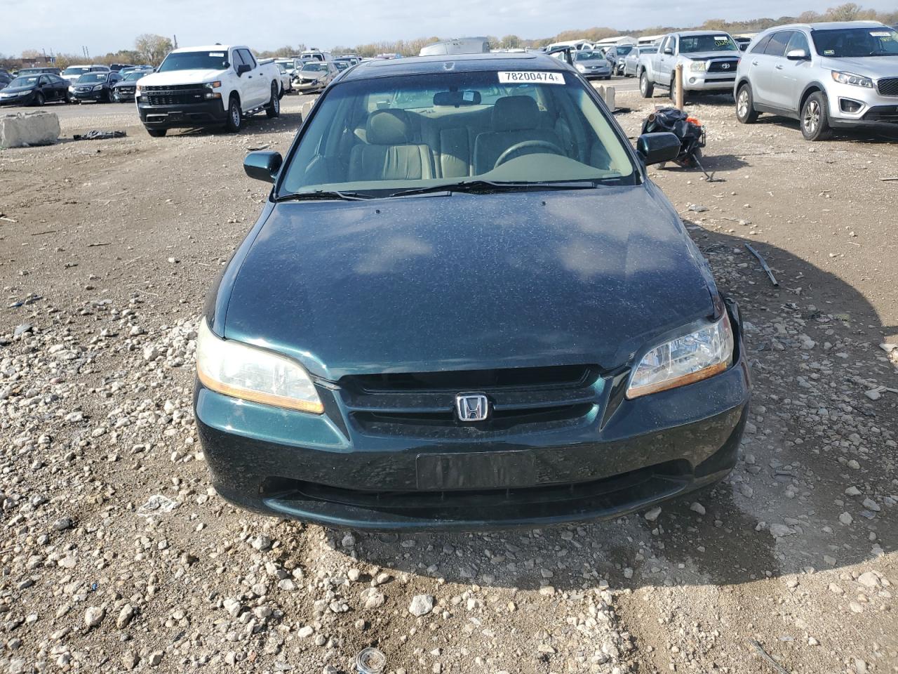 1998 Honda Accord VIN 1HGCG1650WA072757 Copart auction photo, front end / side damage thumbnail 5