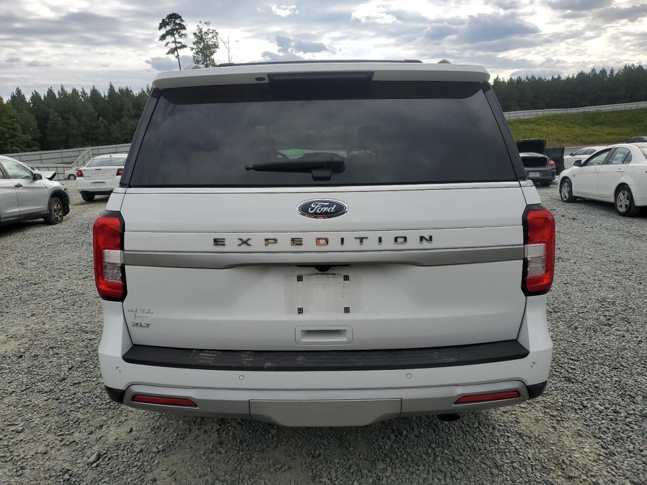 2023 Ford Expedition VIN 1FMJU1H82PEA62372 Copart auction photo, front end damage thumbnail 6