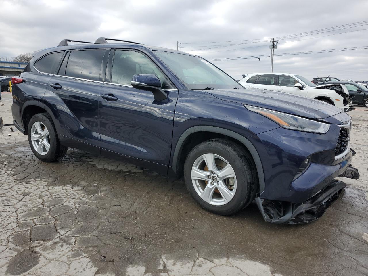 2021 Toyota Highlander VIN 5TDZZRAH6MS031908 Copart auction photo, front end / undercarriage damage thumbnail 4