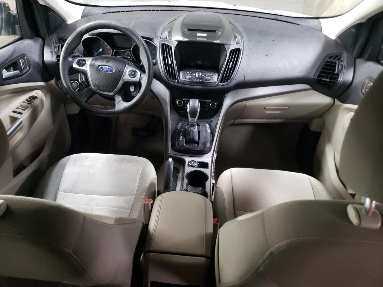 2016 Ford Escape VIN 1FMCU0GX9GUA76884 Copart auction photo, side / front end damage thumbnail 8