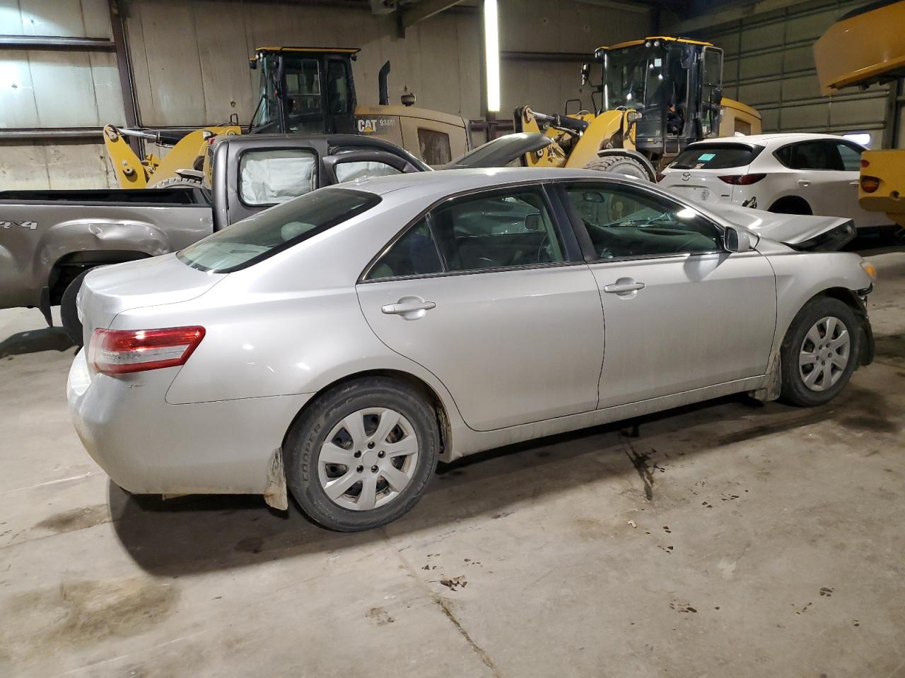 2011 Toyota Camry VIN 4T4BF3EK9BR192776 Copart auction photo, front end / minor dent/scratches damage thumbnail 3