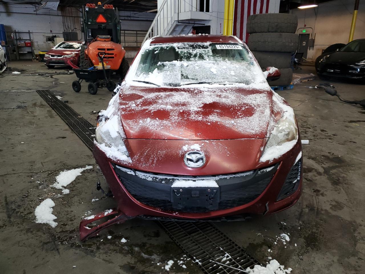 2010 Mazda 3 VIN JM1BL1SF7A1332925 Copart auction photo, front end damage thumbnail 5