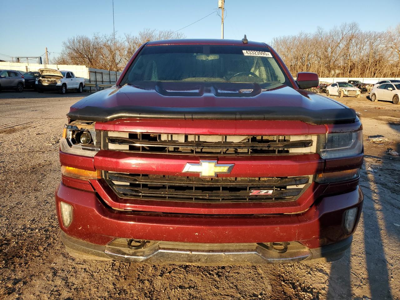 2016 Chevrolet Silverado VIN 3GCUKREC1GG278835 Copart auction photo, side / front end damage thumbnail 5