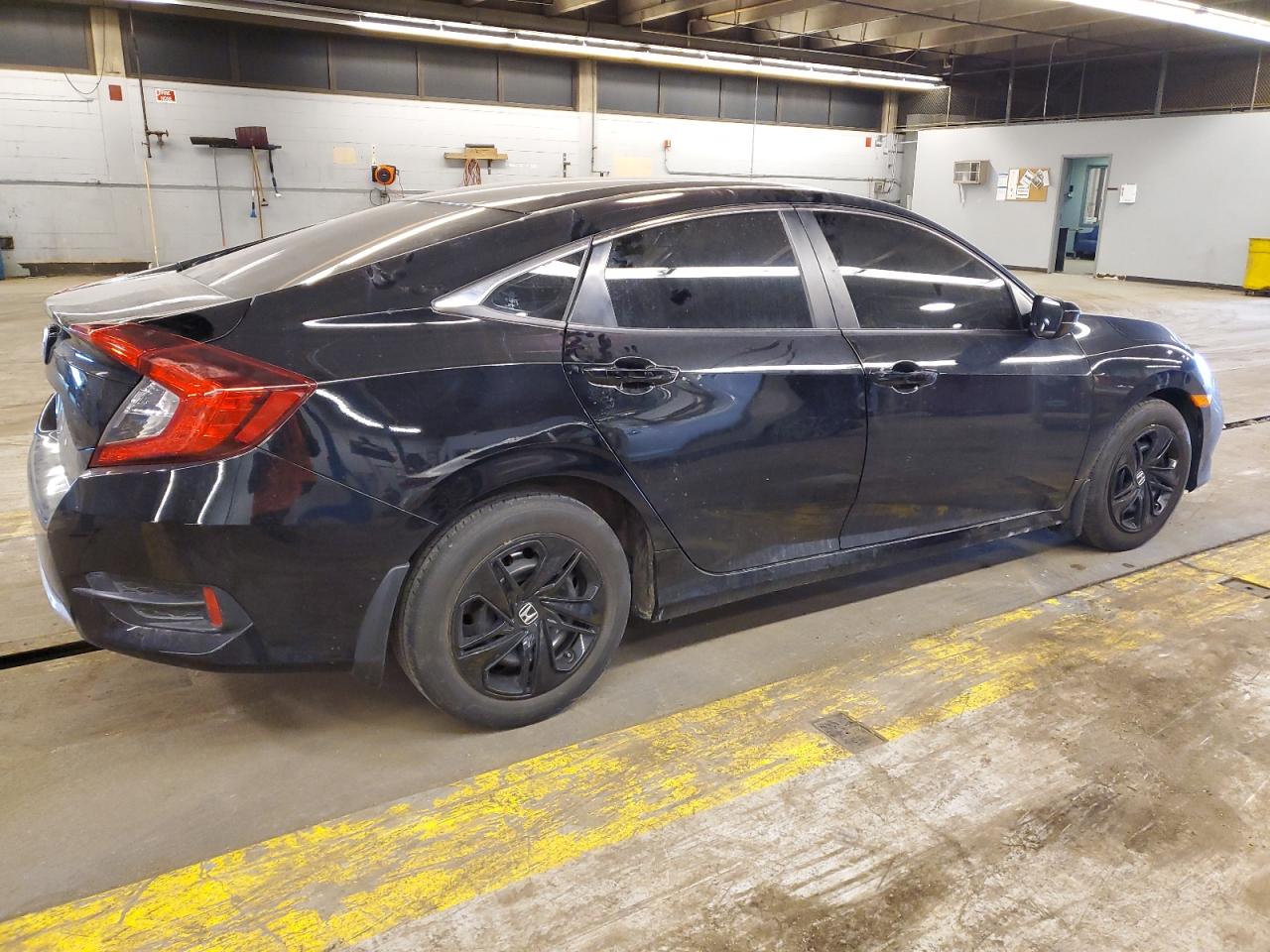 2019 Honda Civic VIN 19XFC2F66KE021955 Copart auction photo, burn - interior damage thumbnail 3