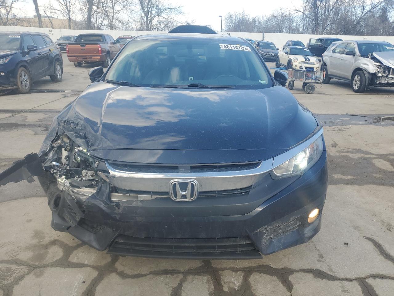 2017 Honda Civic VIN 19XFC1F78HE024030 Copart auction photo, front end damage thumbnail 5