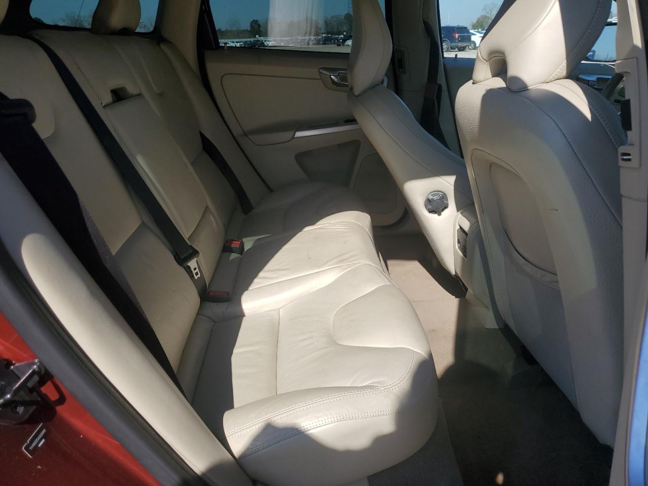 2010 Volvo XC60 VIN YV4992DZ5A2026890 Copart auction photo, top/roof damage thumbnail 11