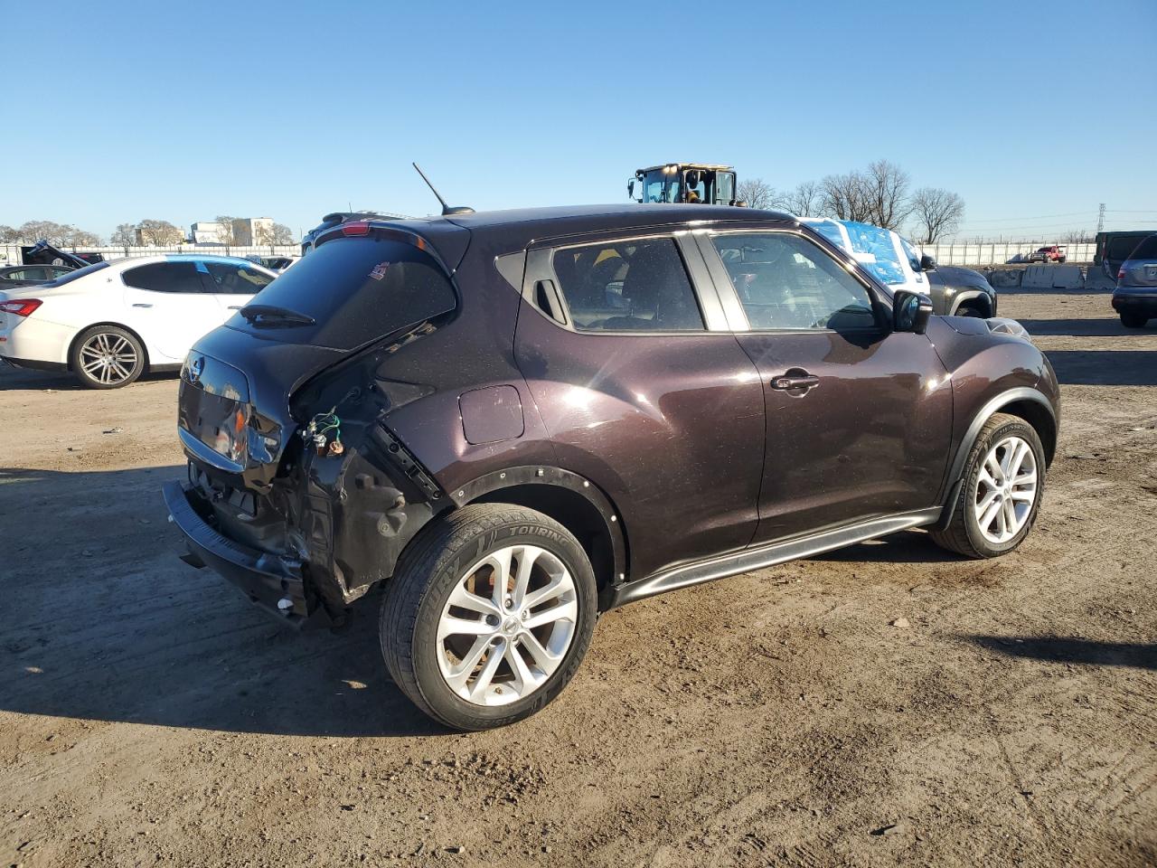 2015 Nissan Juke VIN JN8AF5MV1FT557405 Copart auction photo, rear end damage thumbnail 3