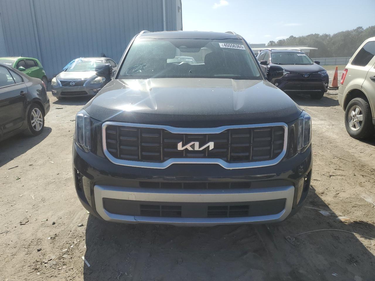 2023 KIA Telluride VIN 5XYP64GC0PG370308 Copart auction photo, rear end / minor dent/scratches damage thumbnail 5