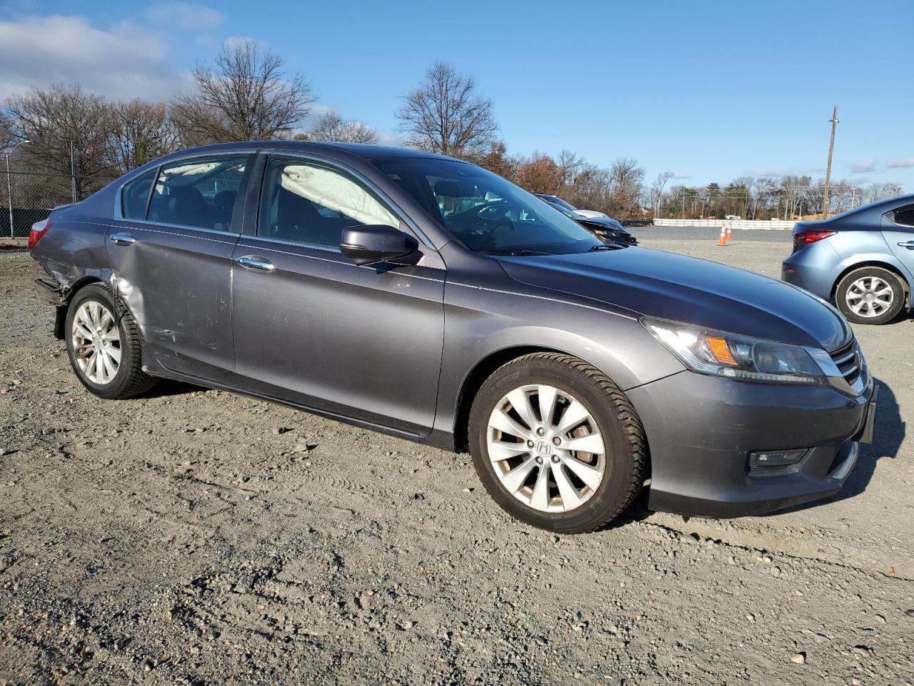 2015 Honda Accord VIN 1HGCR2F84FA171267 Copart auction photo, rear end / side damage thumbnail 4