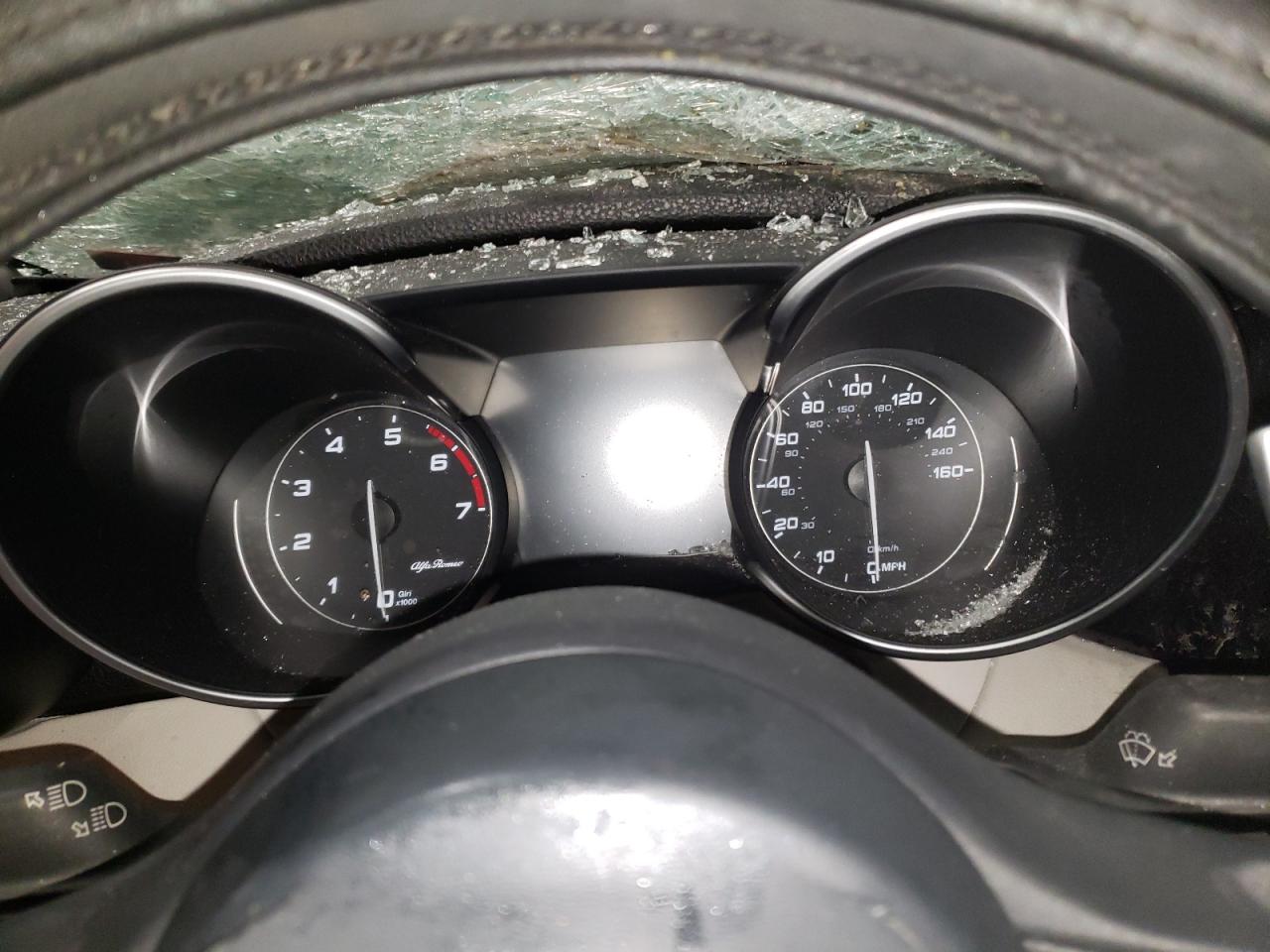 2018 Alfa Romeo Giulia VIN ZARFAEEN1J7583797 Copart auction photo, front end / all over damage thumbnail 9