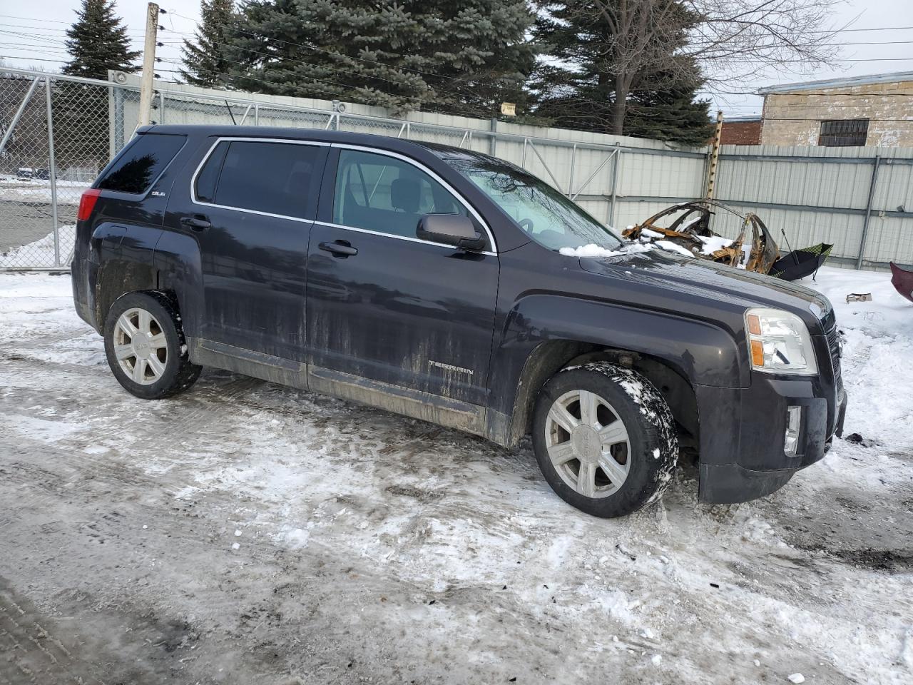 2015 GMC Terrain VIN 2GKFLVEK3F6377046 Copart auction photo, minor dent/scratches / mechanical damage thumbnail 4