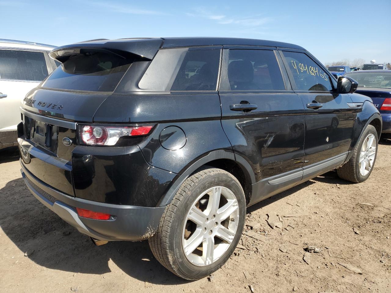 2014 Land Rover Range Rover VIN SALVR2BG7EH936782 Copart auction photo, normal wear / minor dent/scratches damage thumbnail 3