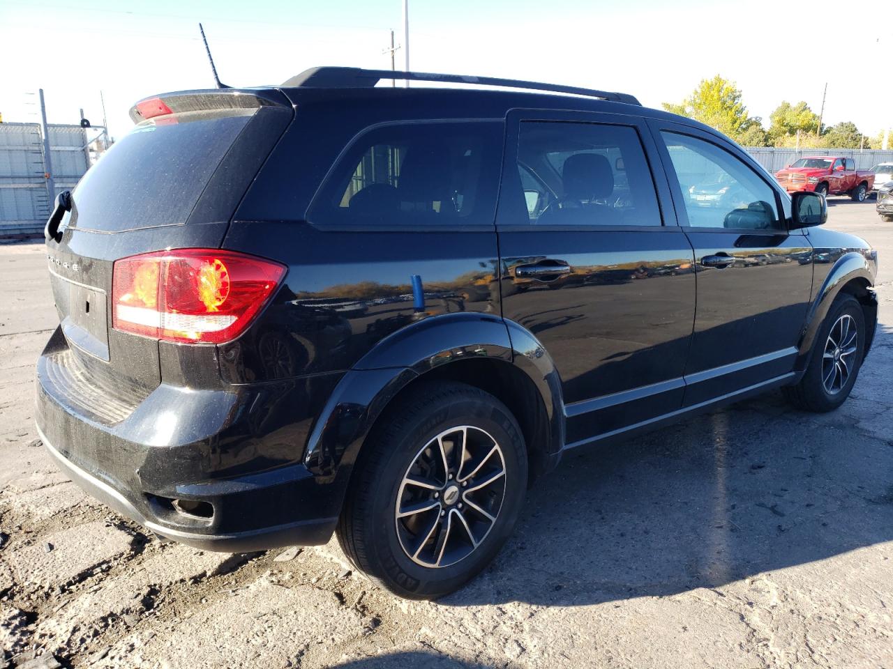 2018 Dodge Journey VIN 3C4PDCBG7JT509893 Copart auction photo, front end / hail damage thumbnail 3