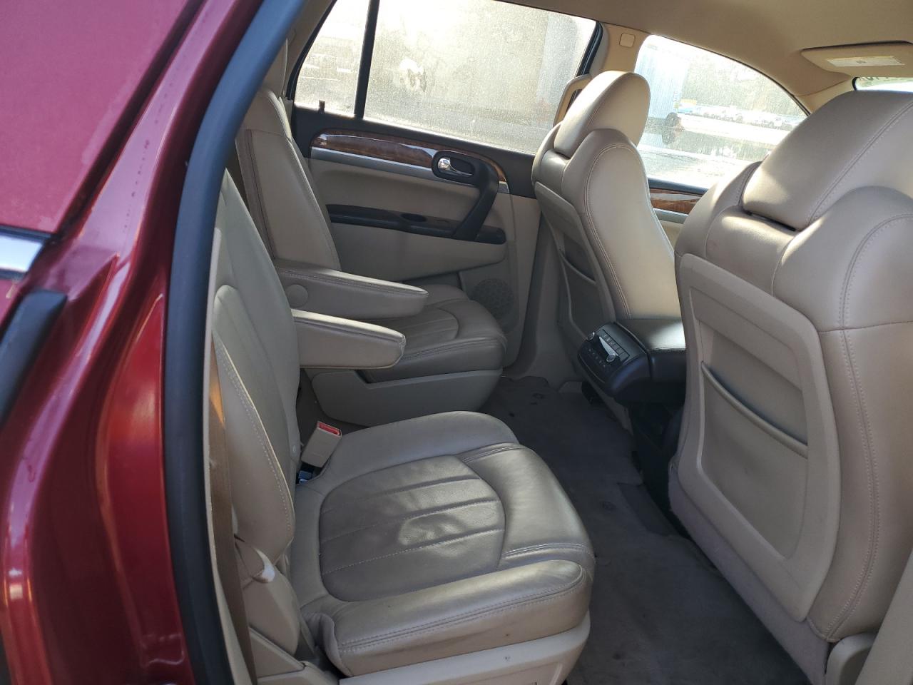 2011 Buick Enclave VIN 5GAKRCED8BJ298968 Copart auction photo, front end damage thumbnail 11