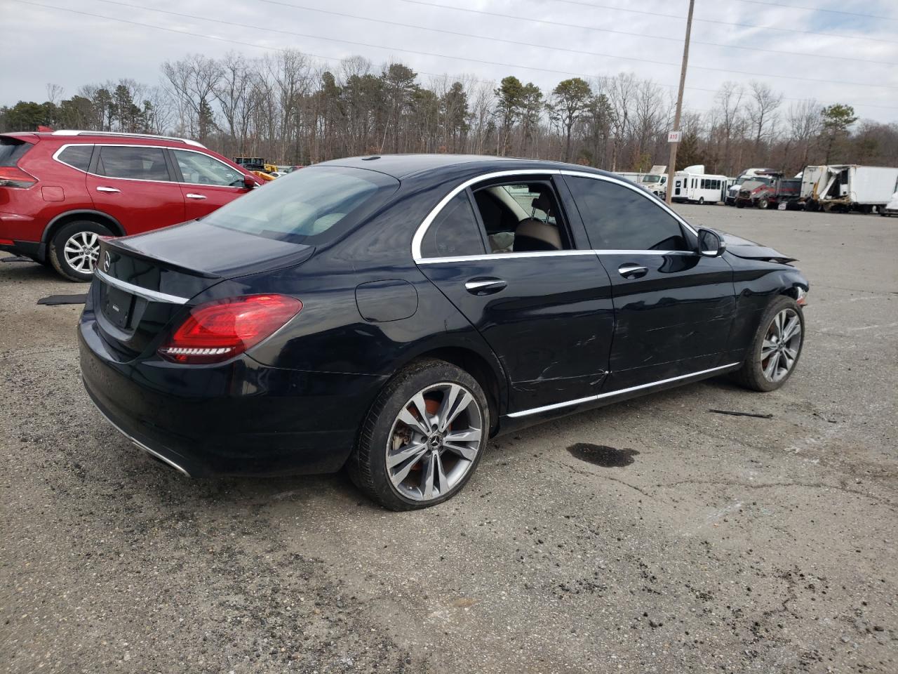 2019 Mercedes-Benz C-klasse VIN WDDWF8EB3KR516553 Copart auction photo, front end damage thumbnail 3