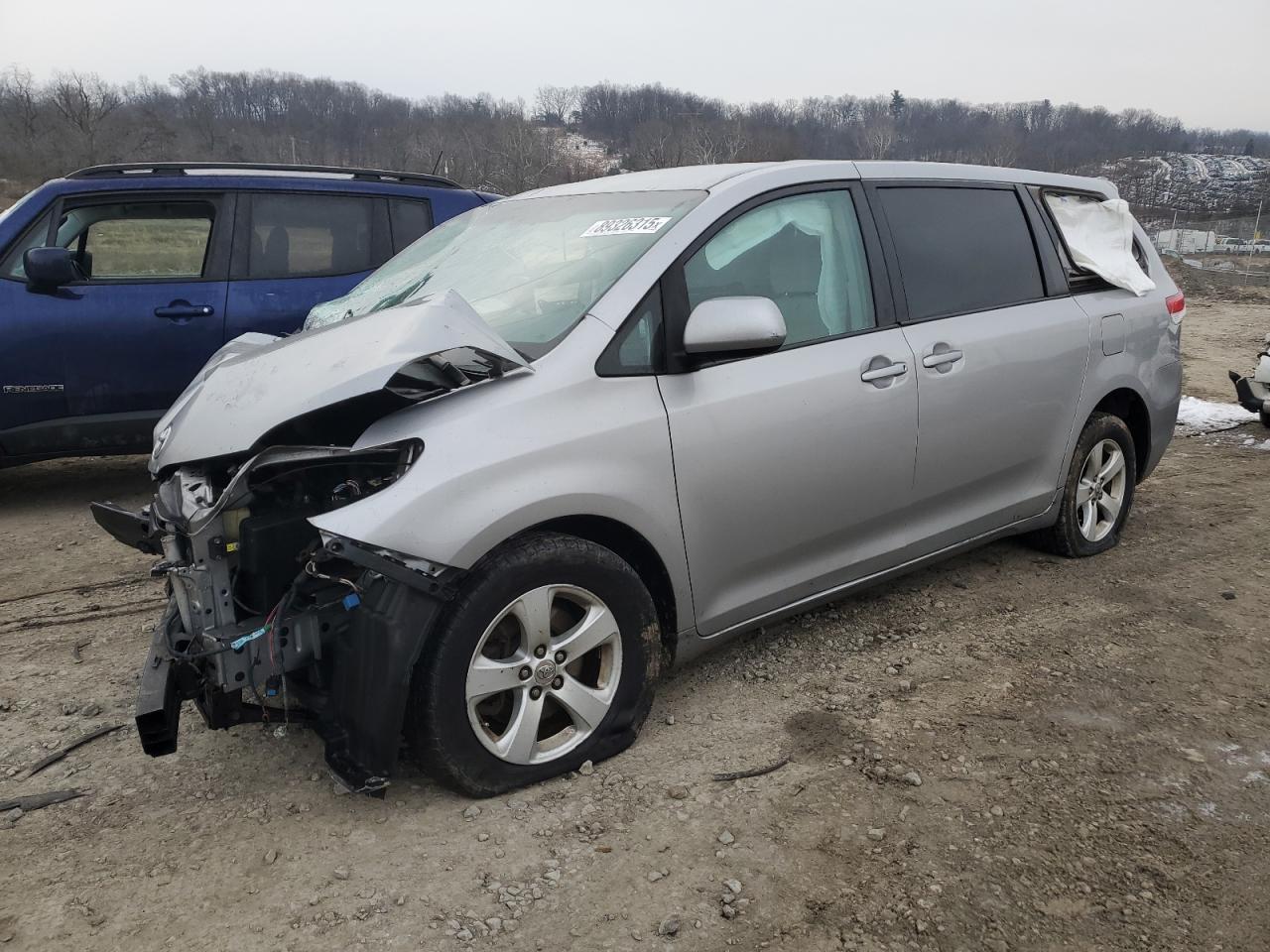 2011 Toyota Sienna VIN 5TDKK3DC4BS101275
