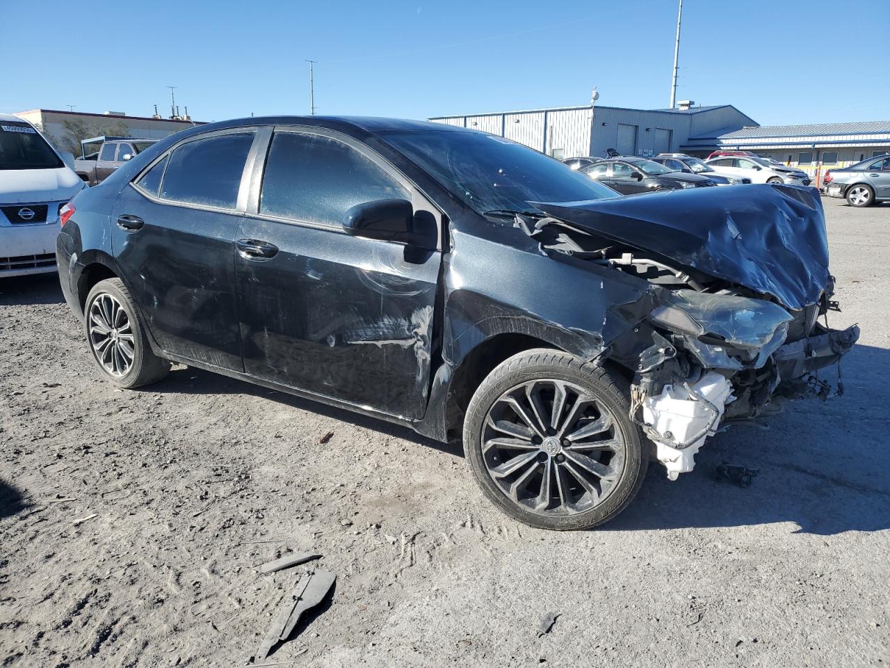 2014 Toyota Corolla VIN 5YFBURHE0EP174648 Copart auction photo, front end / side damage thumbnail 4