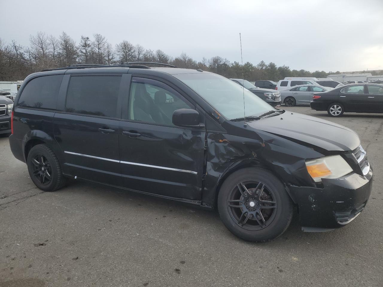 2008 Dodge Caravan VIN 2D8HN54P88R683996 Copart auction photo, front end / side damage thumbnail 4