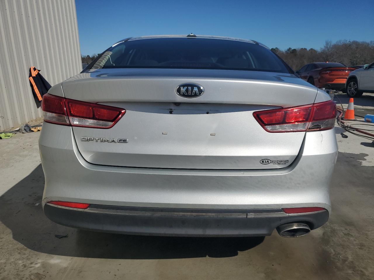 2017 KIA Optima VIN 5XXGT4L32HG157929 Copart auction photo, front end damage thumbnail 6