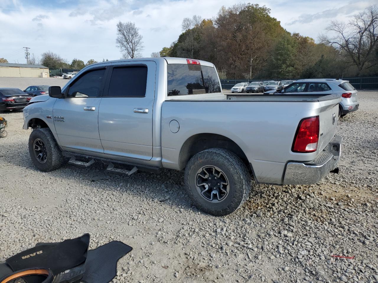 2017 RAM 1500 VIN 1C6RR7LTXHS766434 Copart auction photo, front end damage thumbnail 2