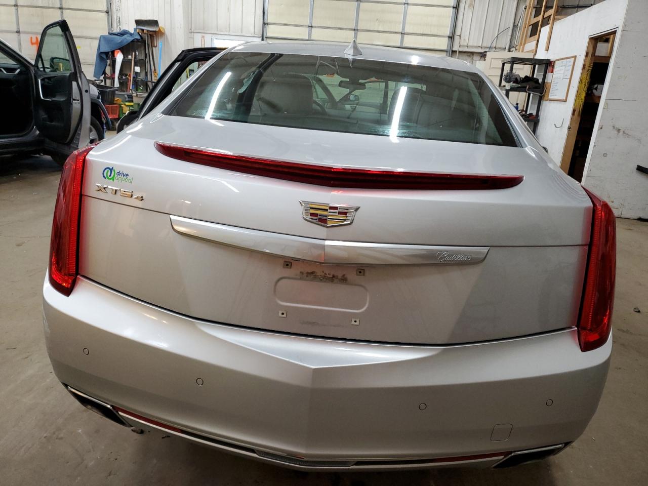 2016 Cadillac XTS VIN 2G61N5S3XG9172856 Copart auction photo, side / rear end damage thumbnail 6