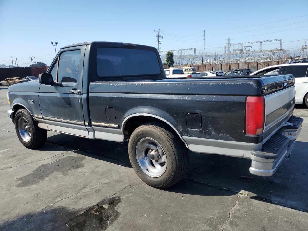1996 Ford F-150 VIN 1FTEF15H7TLB03427 Copart auction photo, front end damage thumbnail 2