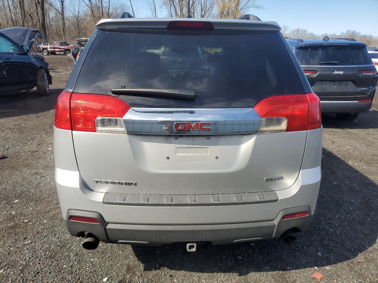 2011 GMC Terrain VIN 2CTFLVE57B6449726 Copart auction photo, front end / minor dent/scratches damage thumbnail 6