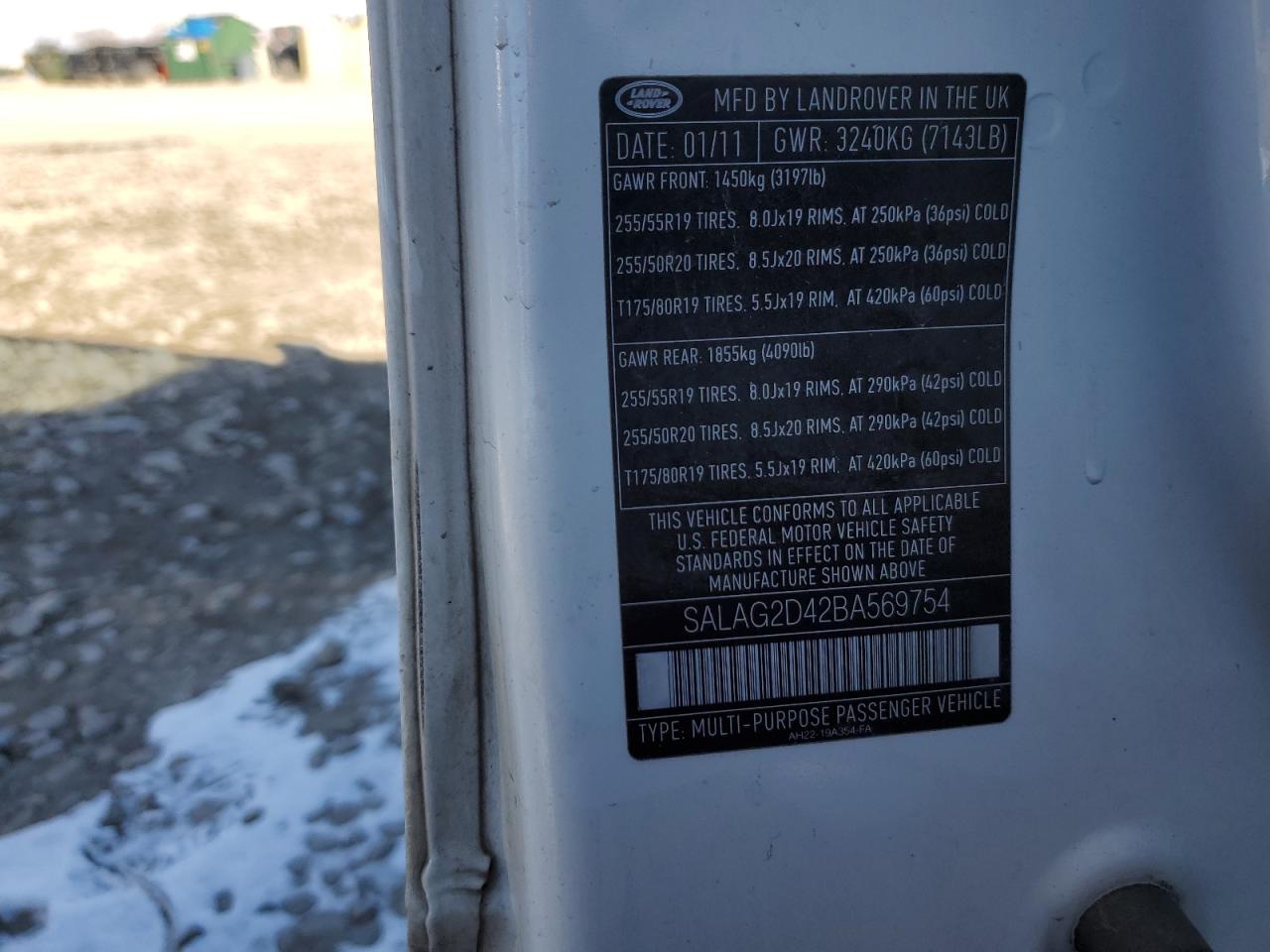2011 Land Rover LR4 VIN SALAG2D42BA569754 Copart auction photo, front end damage thumbnail 13