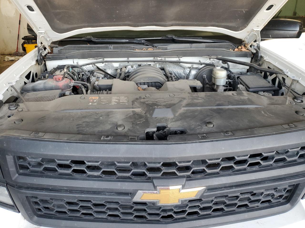 2015 Chevrolet Silverado VIN 3GCUKREC5FG488725 Copart auction photo, rear end / minor dent/scratches damage thumbnail 12