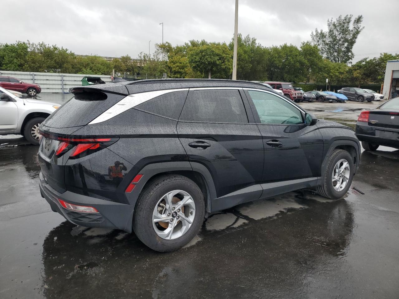 2024 Hyundai Tucson VIN 5NMJB3DE0RH342034 Copart auction photo, side / undercarriage damage thumbnail 3