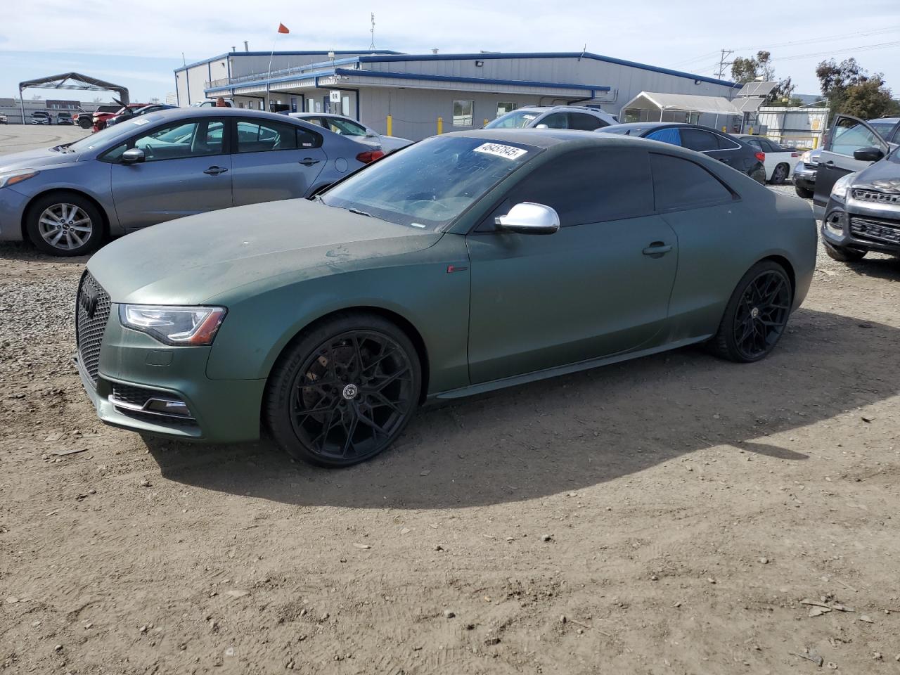 2013 Audi RS5 VIN WAUCGAFR7DA020439