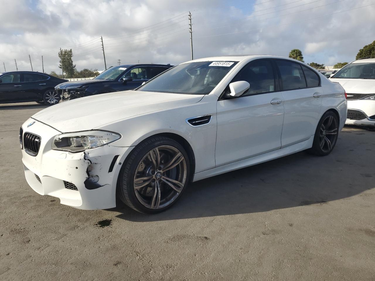 2013 BMW M5 VIN WBSFV9C56DD096389