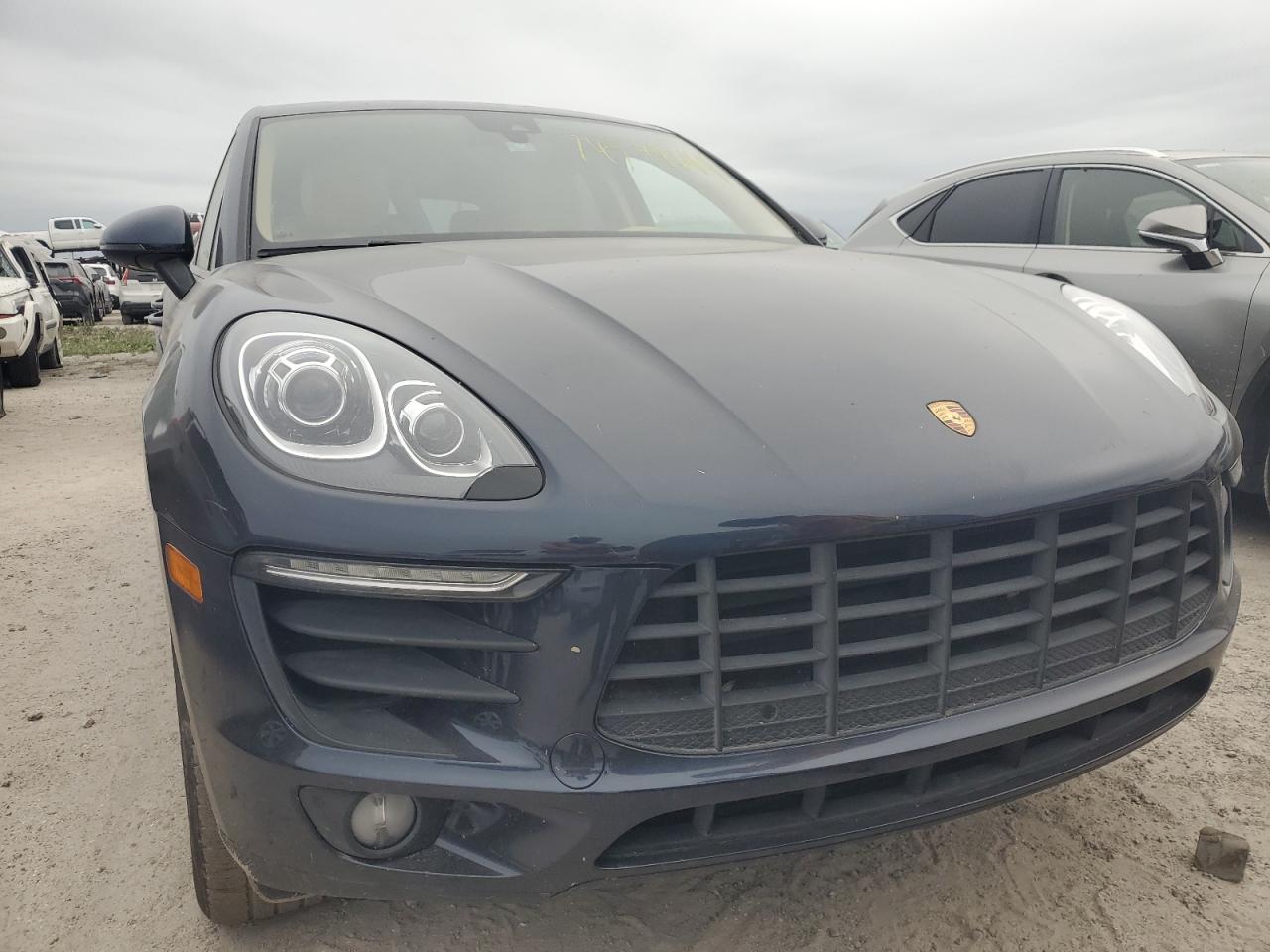 2017 Porsche Macan VIN WP1AA2A55HLB03236 Copart auction photo, water/flood damage thumbnail 5