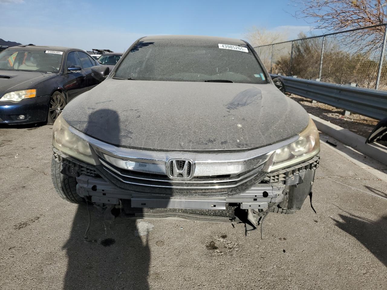 2016 Honda Accord VIN 1HGCR2F5XGA066188 Copart auction photo, rear end damage thumbnail 5