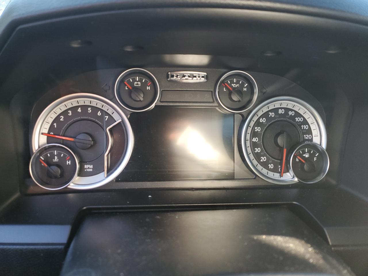 2014 RAM 1500 VIN 1C6RR7MT6ES203200 Copart auction photo, front end / minor dent/scratches damage thumbnail 9