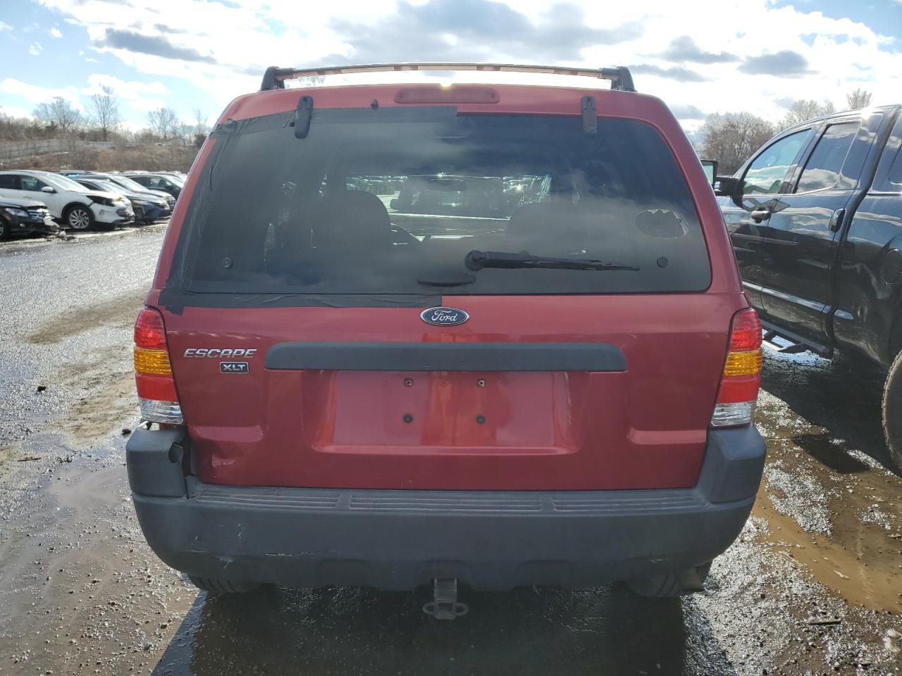 2004 Ford Escape VIN 1FMYU93194DA15879 Copart auction photo, rear end damage thumbnail 6